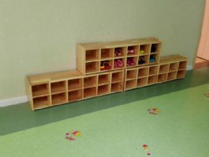 點擊查看詳細信息<br>標題：幼兒鞋柜HL-6011 閱讀次數：7202